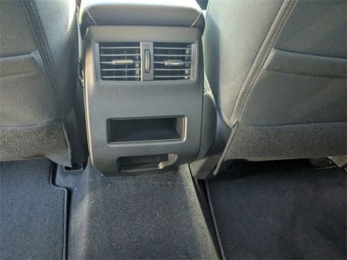 New 2025 Mitsubishi Outlander ES image 14