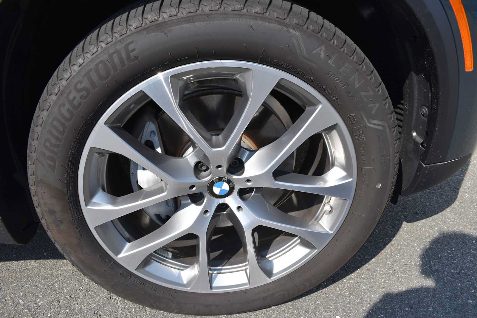 Used 2026 BMW X5 xDrive40i AWD/4WD image 19
