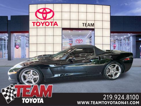 Used 2007 Chevrolet Corvette Convertible w/ Preferred Equipment Group RWD image 1