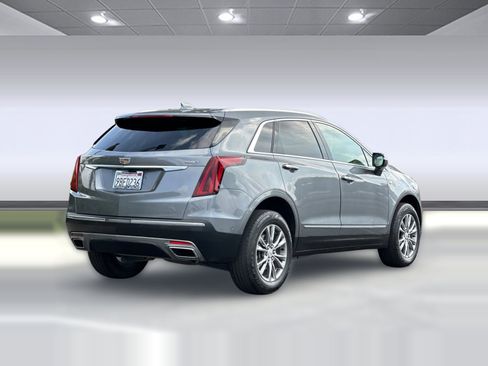 Used 2022 Cadillac XT5 Premium Luxury w/ Technology Package image 9