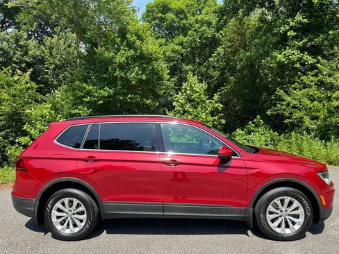 Used 2019 Volkswagen Tiguan S FWD image 5