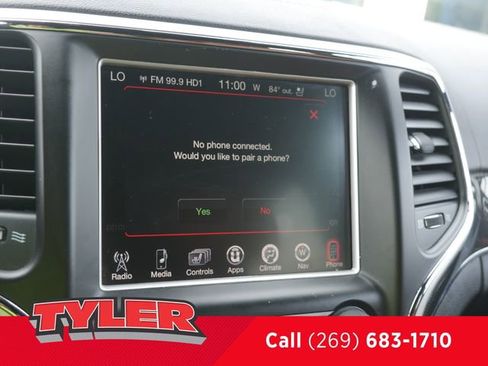 Used 2016 Jeep Grand Cherokee SRT AWD/4WD image 54