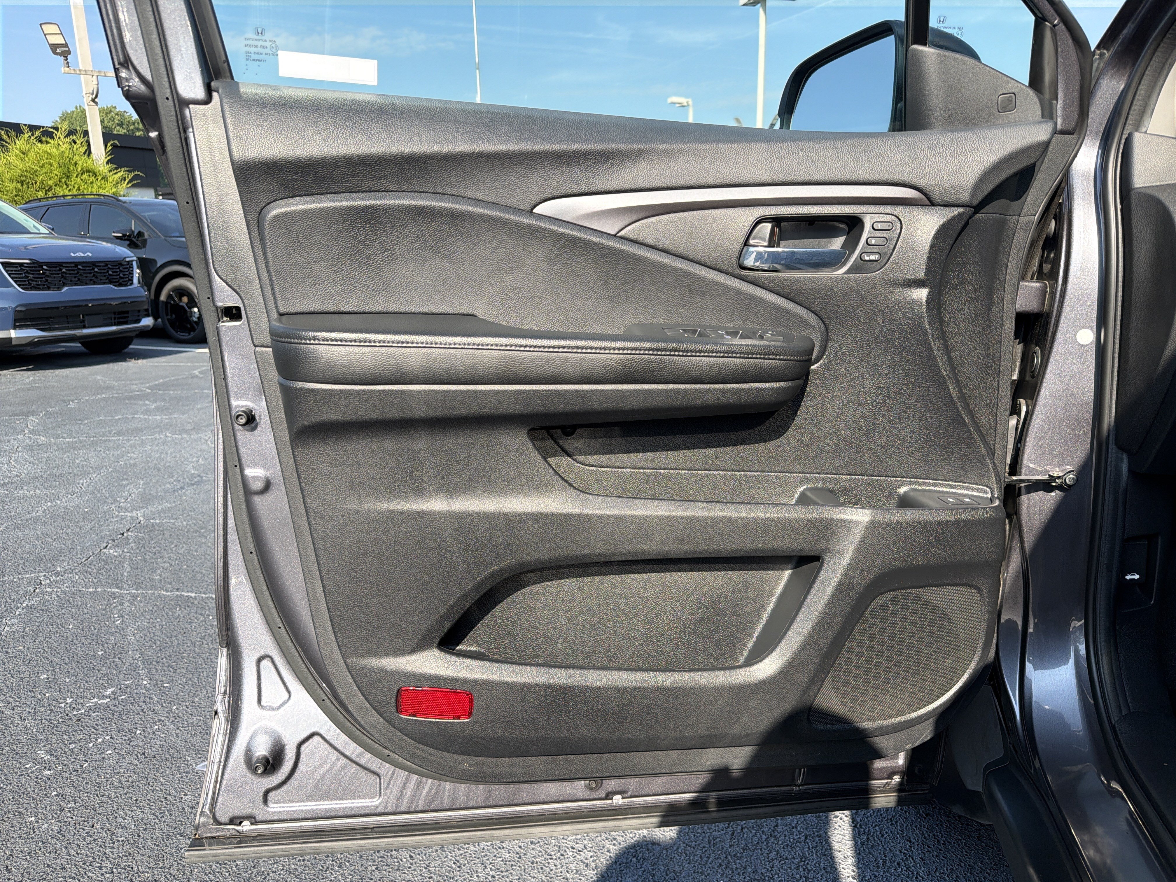 Used 2021 Honda Pilot Special Edition image 11