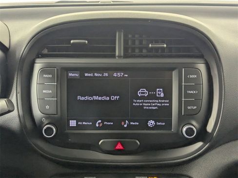 Used 2023 Kia Soul LX image 19