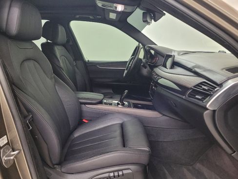 Used 2017 BMW X5 xDrive50i AWD/4WD image 21