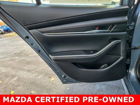 Used 2025 MAZDA MAZDA3 2.5 Turbo Sedan w/Premium Plus image 17