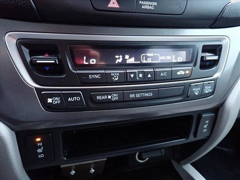 Used 2017 Honda Ridgeline RTL image 18