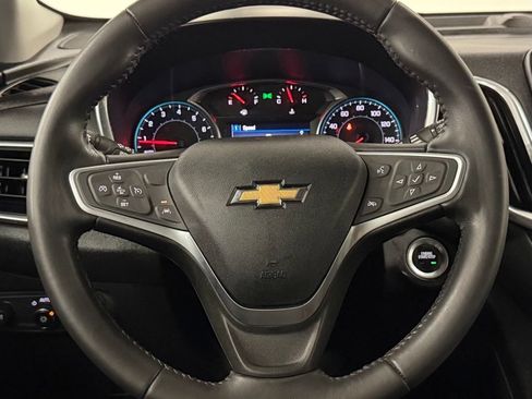 Used 2022 Chevrolet Equinox LT FWD image 16