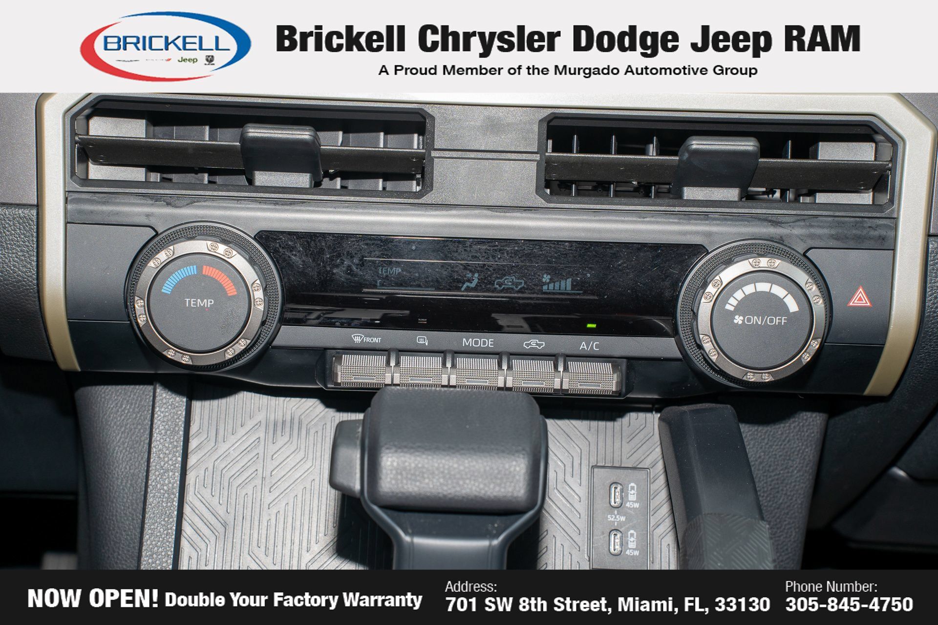 Used 2025 Toyota Tacoma SR5 AWD/4WD image 22