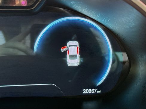 Used 2023 Genesis G80 2.5T w/ Sport Prestige Package image 18