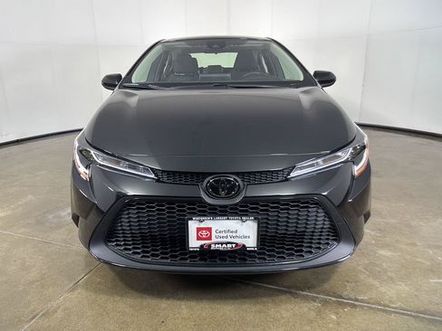 Used 2020 Toyota Corolla LE w/ LE Convenience Package FWD image 6