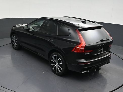 Used 2024 Volvo XC60 B5 Plus w/ Protection Package Premier AWD/4WD image 16