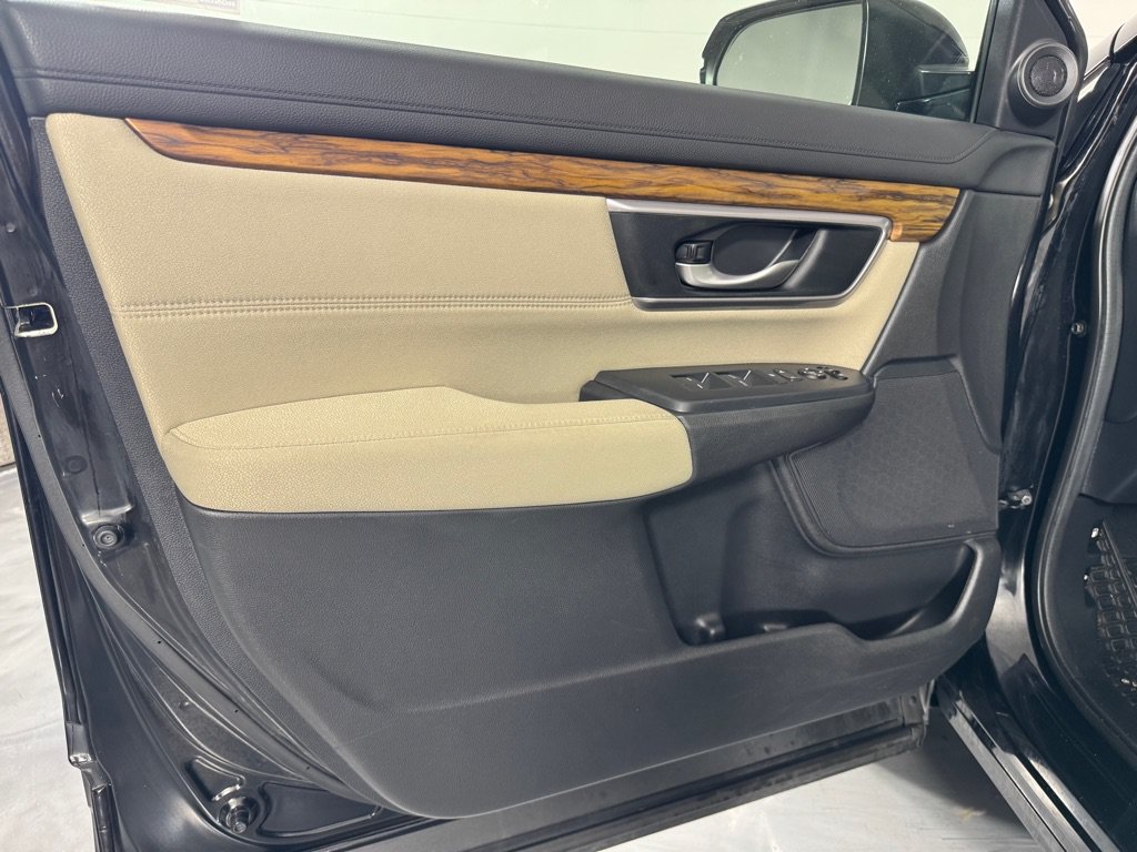 Used 2018 Honda CR-V EX image 11