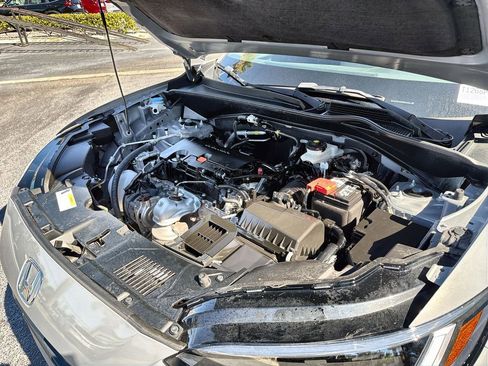 Certified 2024 Honda HR-V Sport image 28