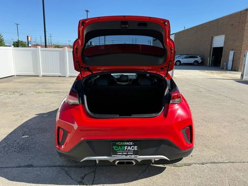 Used 2020 Hyundai Veloster 2.0 Premium FWD image 12