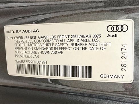 Certified 2024 Audi S7 Premium Plus w/ S Sport Package AWD/4WD image 33