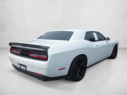Used 2021 Dodge Challenger R/T Scat Pack w/ Dynamics Package RWD image 5