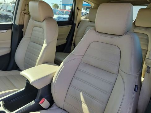 Used 2020 Honda CR-V LX image 14