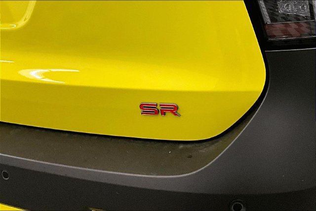 New 2026 Nissan Kicks SR w/ Cold Weather Package FWD image 22