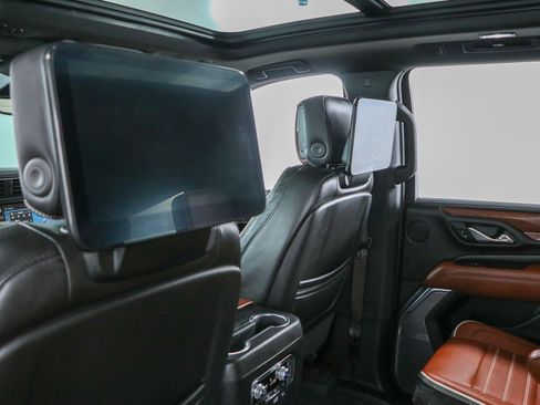 Used 2023 GMC Yukon Denali Ultimate AWD/4WD image 23