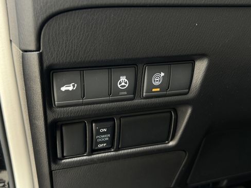 Used 2023 INFINITI QX80 Premium Select w/ All-Season Package image 14