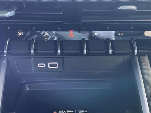 New 2026 Chevrolet Colorado Z71 w/ Technology Package AWD/4WD image 26