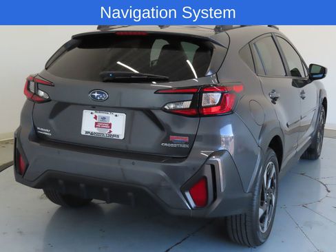 Used 2025 Subaru Crosstrek 2.5i Limited w/ Crosstrek Mirror Package image 4