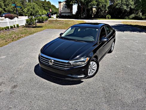 Used 2019 Volkswagen Jetta S FWD image 2