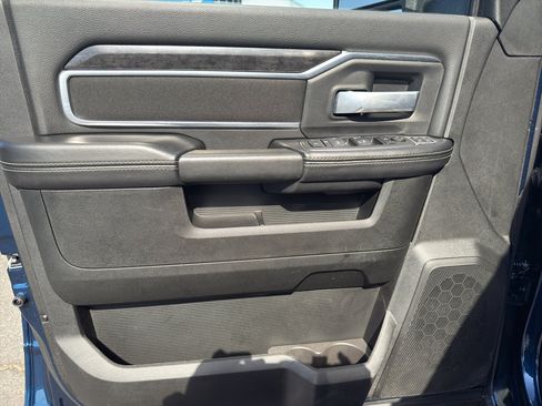 Used 2024 RAM 2500 Big Horn w/ Bed Utility Group image 11