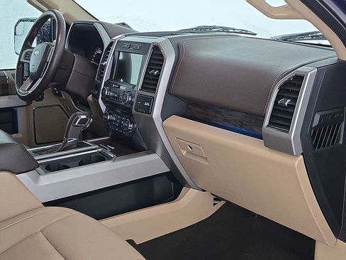 Used 2018 Ford F150 Lariat RWD image 34