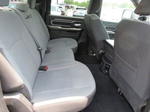 Used 2024 RAM 2500 Big Horn AWD/4WD image 20