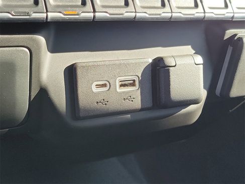 Certified 2023 Chevrolet Silverado 1500 Custom w/ LPO, Dark Essentials Package image 9