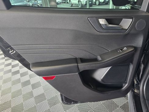 Used 2021 Ford Escape SEL w/ Technology Package AWD/4WD image 37
