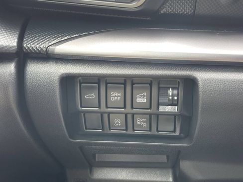 Used 2024 Subaru Forester Premium AWD/4WD image 26
