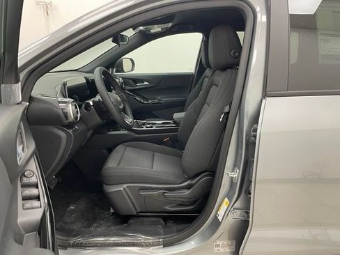 New 2026 Chevrolet Equinox LT AWD/4WD image 7