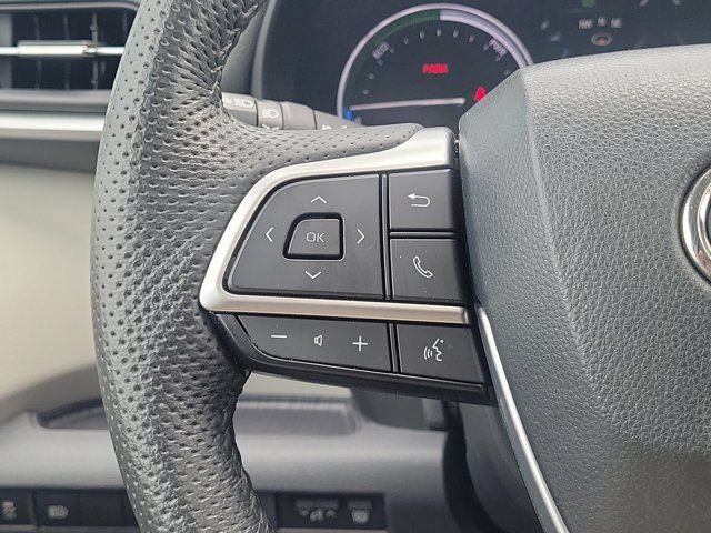 Used 2023 Toyota Sienna Limited AWD/4WD image 22