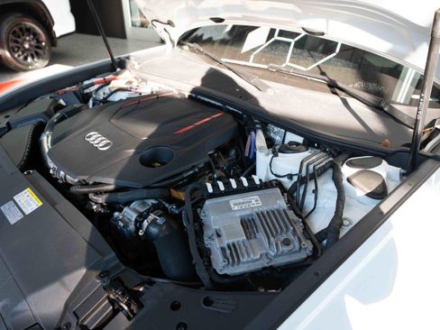 Used 2022 Audi S6 Prestige image 33