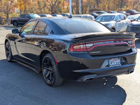 Used 2018 Dodge Charger SXT Plus image 8