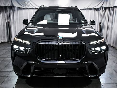 Used 2023 BMW X7 xDrive40i w/ Executive Package AWD/4WD image 2