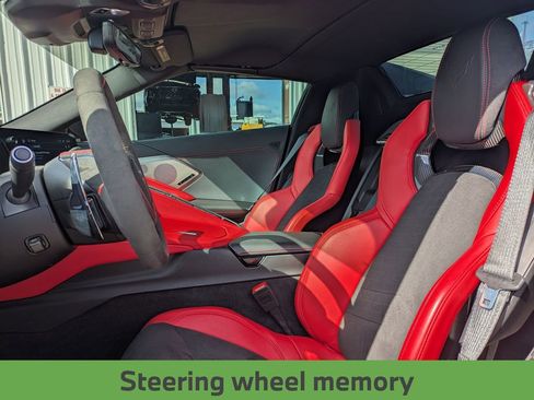 Used 2025 Chevrolet Corvette Stingray Preferred Conv w/ Z51 Performance Package image 15