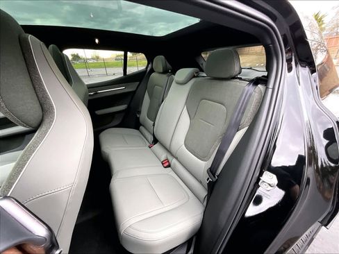 New 2026 Volvo EX30 Plus w/ Climate Package image 12