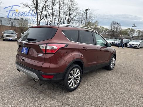 Used 2018 Ford Escape Titanium AWD/4WD image 6