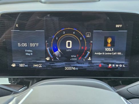 Used 2025 Chevrolet Tahoe Z71 AWD/4WD image 36