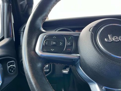 Certified 2022 Jeep Wrangler Unlimited Sahara image 16