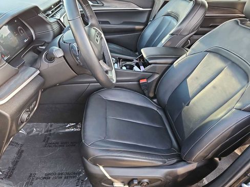 Used 2021 Jeep Grand Cherokee L Limited image 17