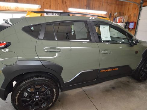 Used 2024 Subaru Crosstrek 2.5i Wilderness w/ Crosstrek Mirror Package AWD/4WD image 7