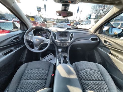 Used 2024 Chevrolet Equinox LT image 20
