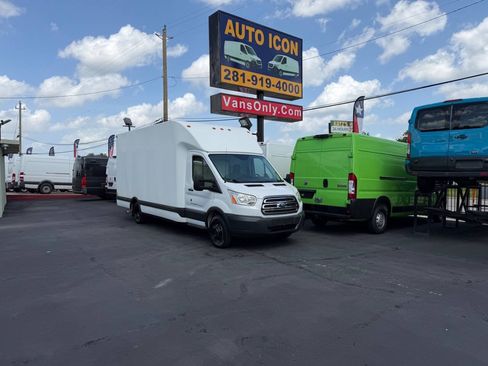 Used 2016 Ford Transit 350 178 DRW w/ Exterior Upgrade Package RWD image 23