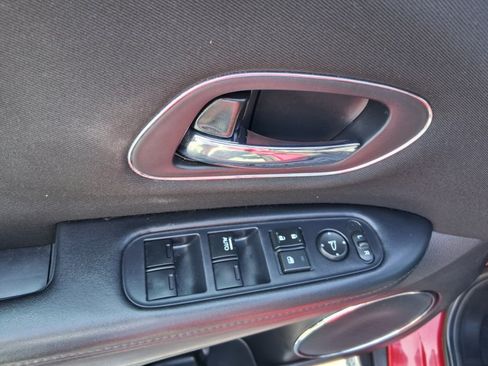 Used 2017 Honda HR-V EX image 16