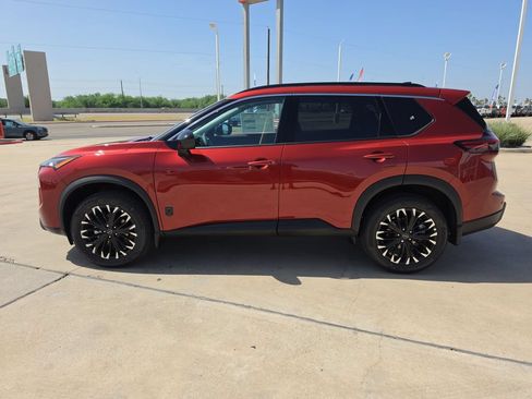 New 2026 Nissan Rogue Dark Armor FWD image 3